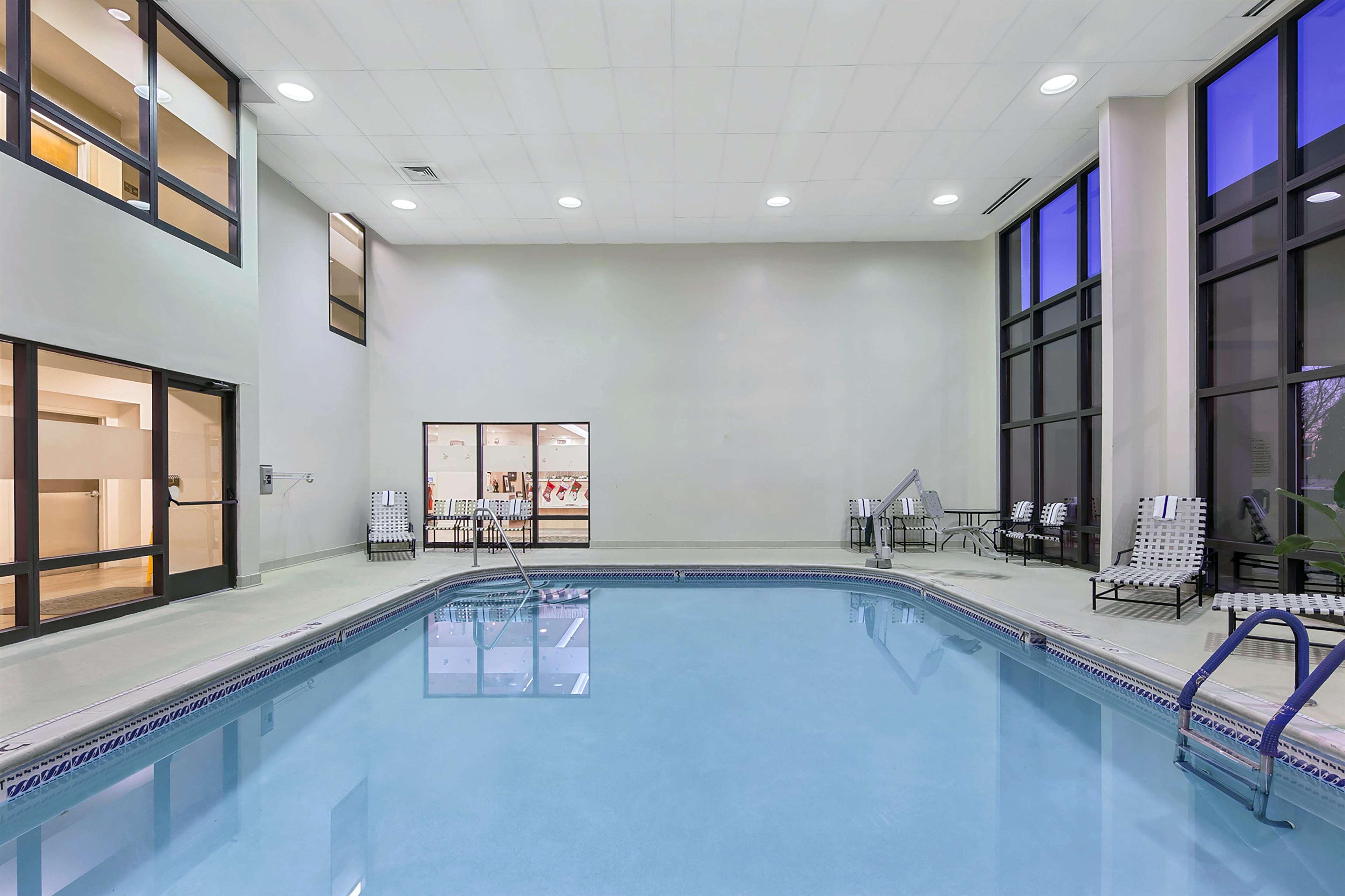 Hampton Inn Richmond-Меканиксвил Екстериор снимка