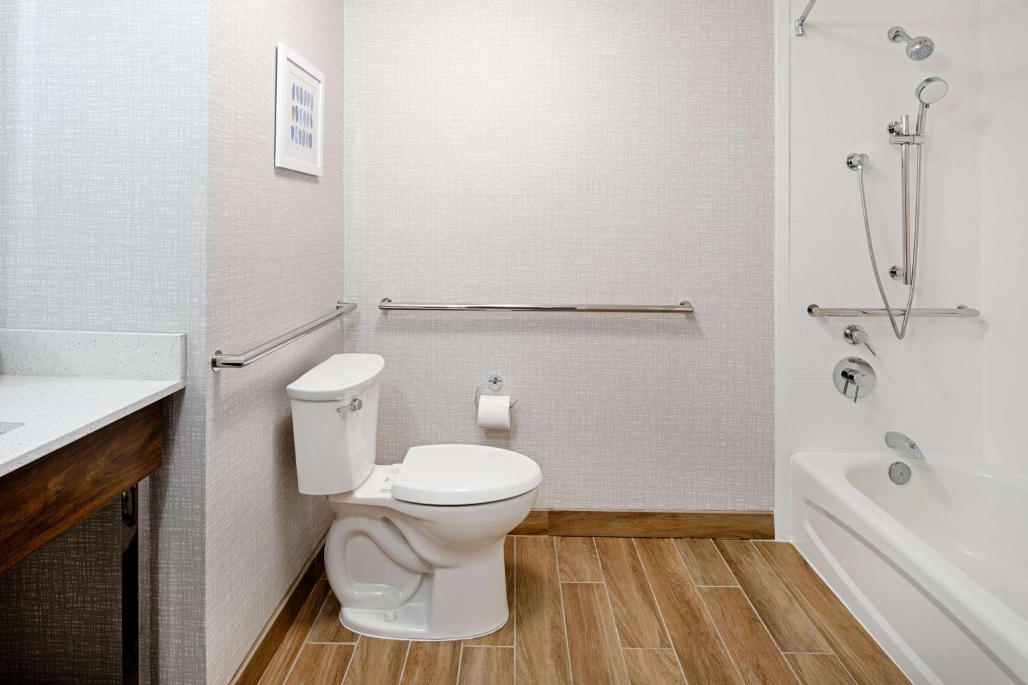 Hampton Inn Richmond-Меканиксвил Екстериор снимка