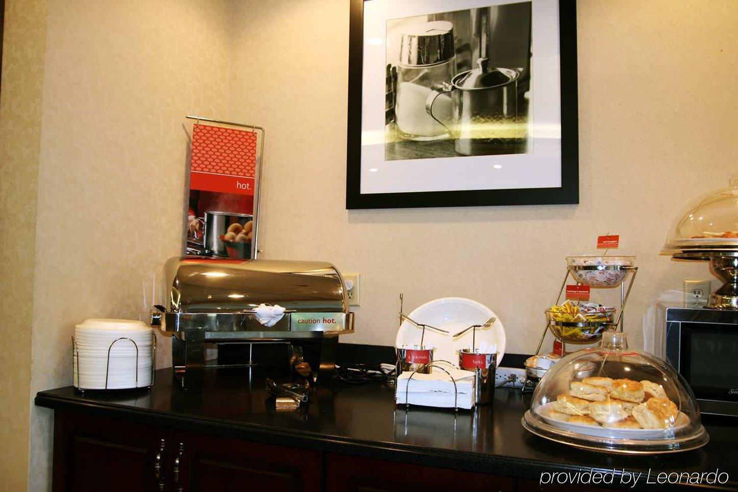 Hampton Inn Richmond-Меканиксвил Ресторант снимка